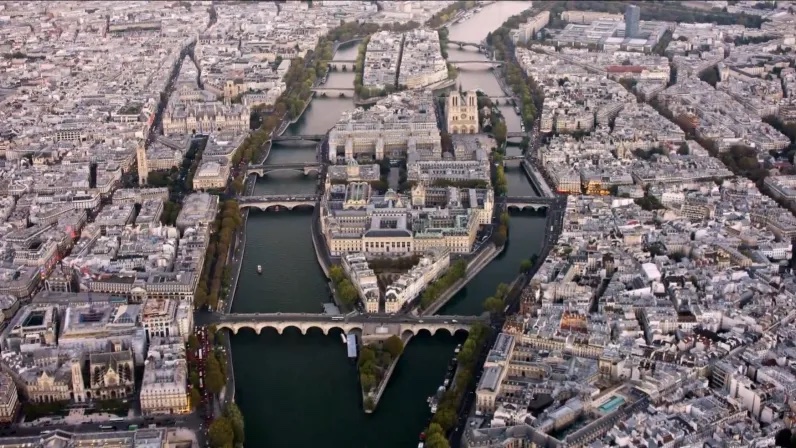 Un long fleuve intranquille